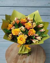 Букет цветов из:  Альстромерии и Розы в Красино