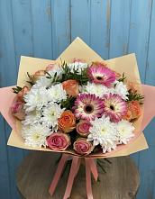 Букет цветов из:  Розы, Герберы и Хризантемы в Красино