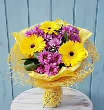 Букет цветов из:  Хризантемы и Герберы в Красино
