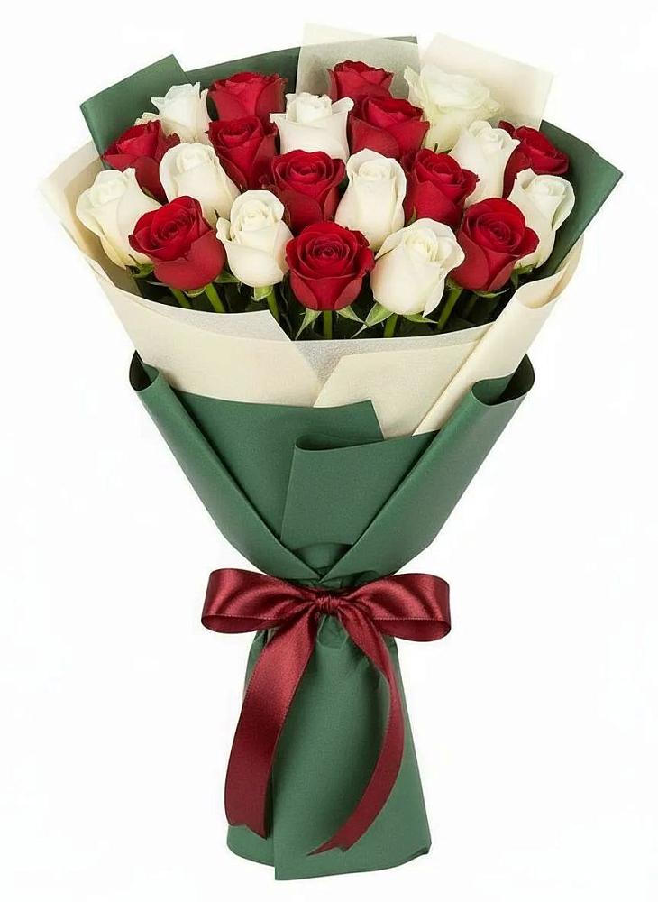 Букет Микс из красных и белых роз в Красино
