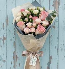 Букет цветов из:  Розы в Красино