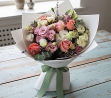 Букет цветов из:  Розы, Лизиантусы и Гвоздики в Красино