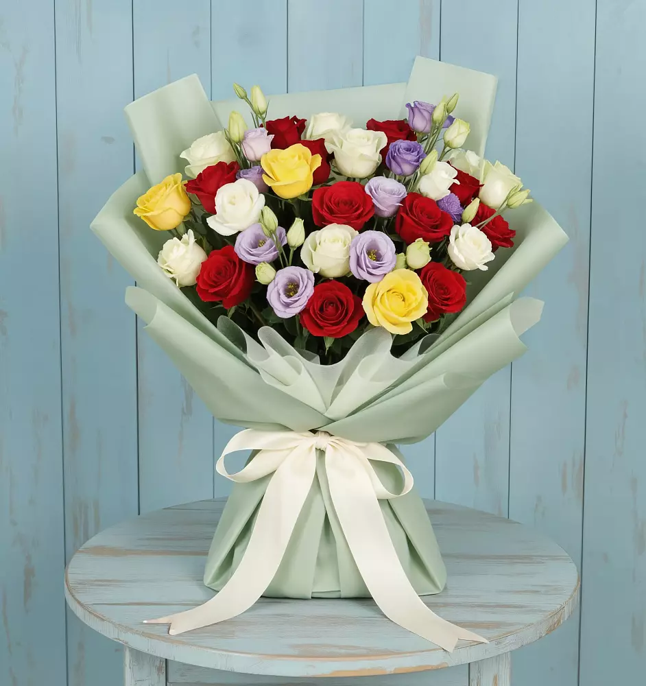 Букет цветов из: Розы в Красино