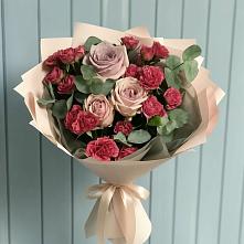 Букет цветов из:  Гвоздики и Розы в Красино