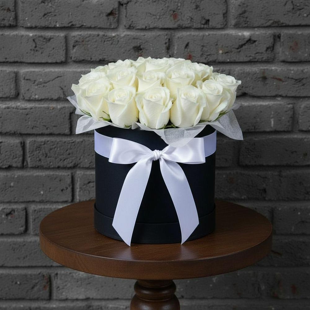 Цветочная композиция из Розы в шляпной коробке в Красино